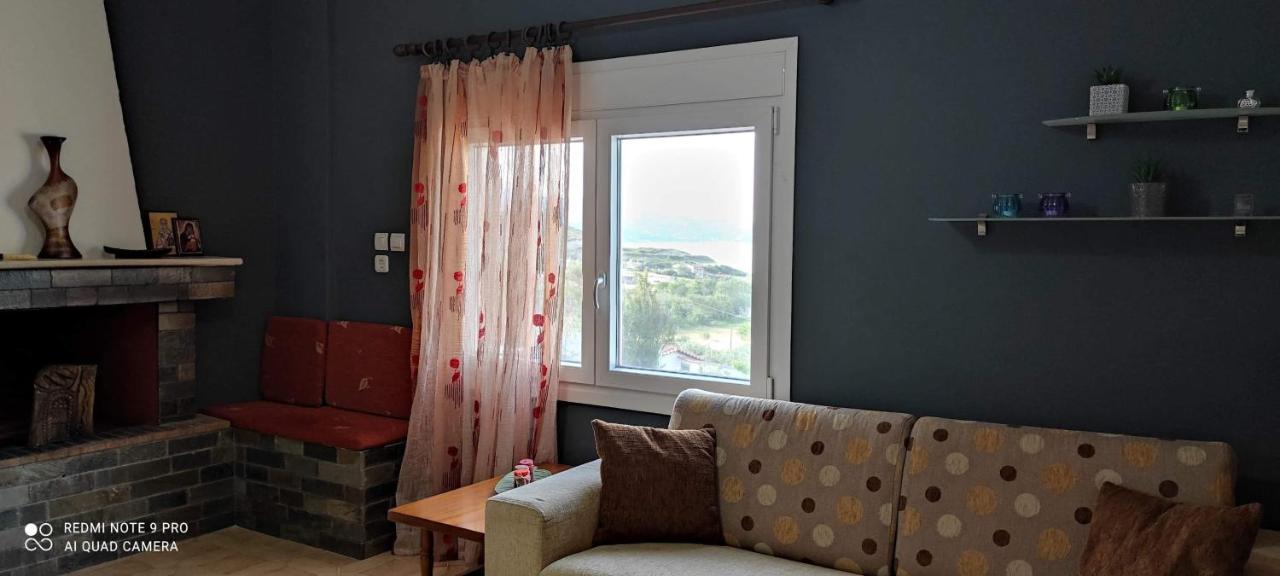 Giannis Stella Apartment Mourteri Eksteriør bilde